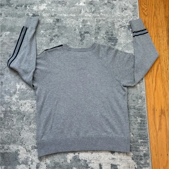 360 Cashmere Carrie Crewneck Knit in Heather Grey, SZ XS - Picture 9 of 11